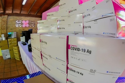Ministerio de Salud compró 250.000 pruebas rápidas para detección de COVID-19