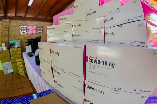 Ministerio de Salud compró 250.000 pruebas rápidas para detección de COVID-19