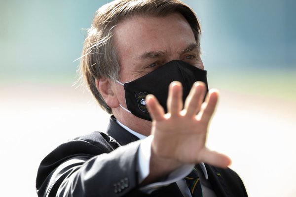 Bolsonaro afirma que "la pandemia está llegando a su fin" » Ñanduti