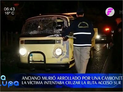 Conductor atropella y mata a un peatón sobre Acceso Sur