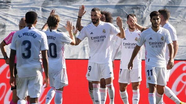 Real Madrid golea al Huesca en el estreno de Hazard como goleador