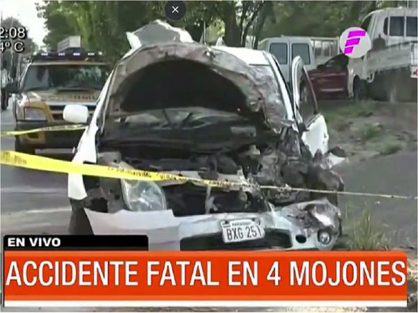 Aparatoso accidente deja un conductor fallecido en 4 Mojones