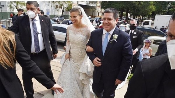 Violación de cuarentena en boda de Sol Cartes termina con pago de G. 15 millones | Noticias Paraguay