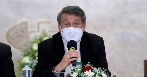 La Nación / Mano a mano LN con monseñor Ricardo Valenzuela: “La gente le perdió el miedo al coronavirus”