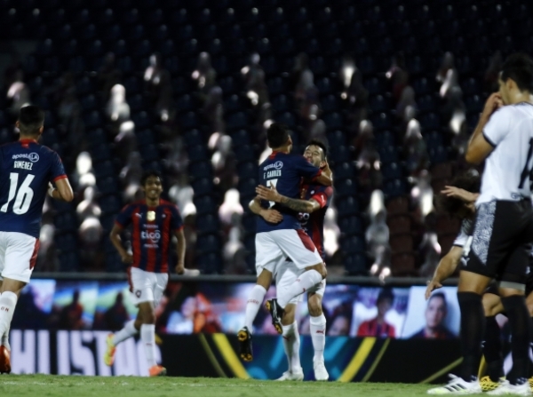 Cerro Porteño se lleva una victoria clave en la Nueva Olla