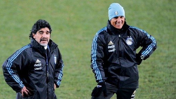Crónica / Héctor Enrique: “Yo traje a Tacuara al fútbol argentino”