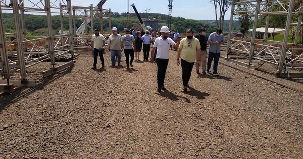 La Nación / Concejales advierten sobre la falta de obras anexas en lado paraguayo