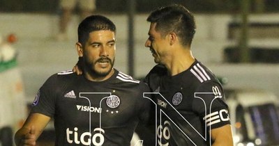 La Nación / Con cambios y un entrenador interino