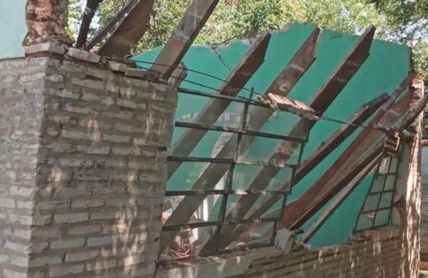 Se desploma parte de aula construida hace solo seis años - Nacionales - ABC Color