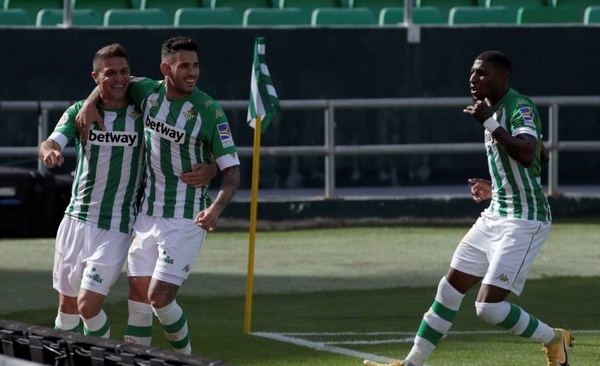HOY / Tony Sanabria marca en la victoria del Real Betis