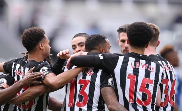 HOY / Newcastle asesta otro golpe al Everton de Ancelotti