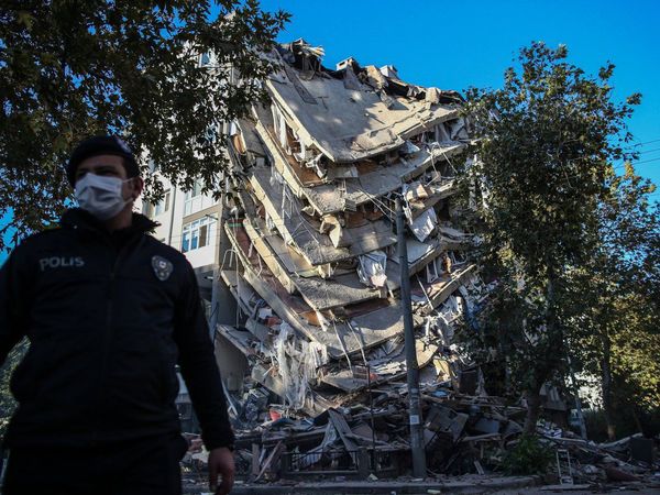 Turquía pierde esperanza de encontrar supervivientes del seísmo en el Egeo