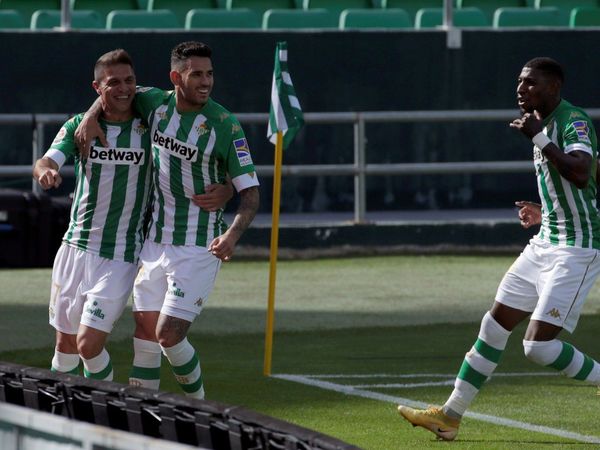 Tonny Sanabria colabora con gol en victoria del Betis