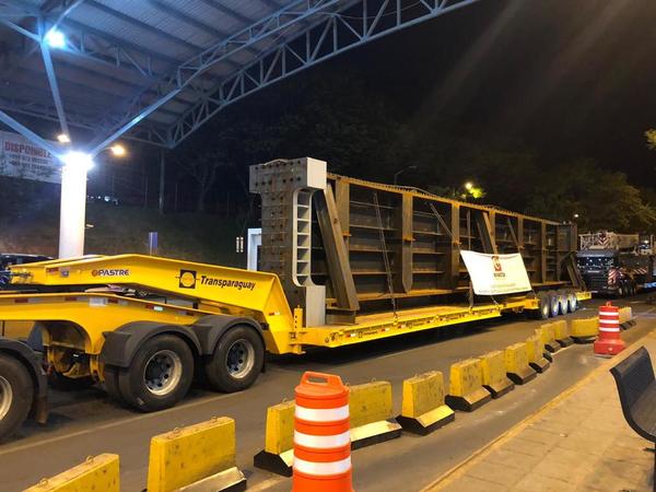 Vigas de 60 toneladas serán colocados en el Puente Integración - Noticde.com