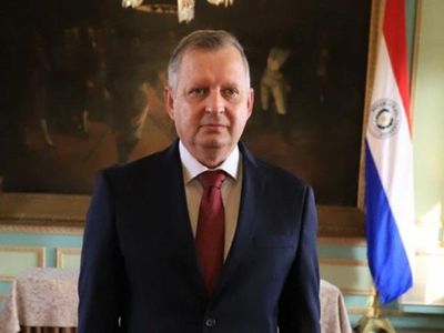 Ministro resalta la lucha contra el contrabando frutihortícola