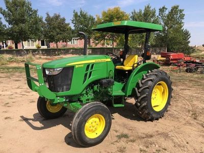 Bebé de un año muere aplastado por un tractor