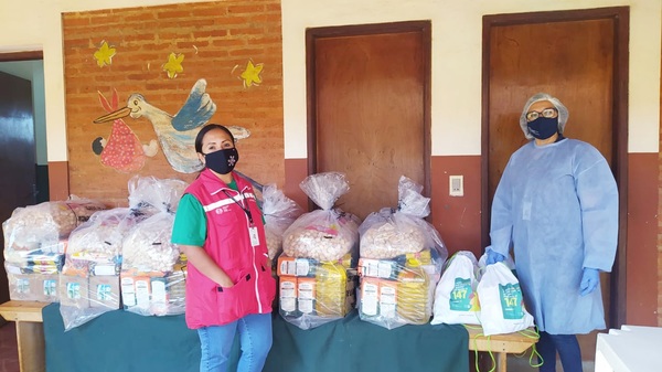 Familias de Itapúa recibieron asistencia alimentaria, kit de higiene y servicios de salud | .::Agencia IP::.