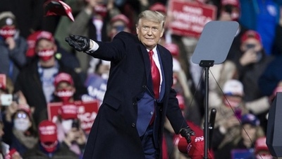 Trump lanza un último intento de revertir la ventaja de Biden en vísperas de las elecciones | .::Agencia IP::.