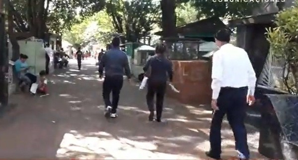 Día de los Muertos en modo covid: limitan tiempo de visita y obligan a cumplir medidas sanitarias - ADN Paraguayo