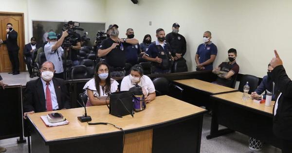 Caso quíntuple homicidio: Tribunal absuelve a Araceli Sosa