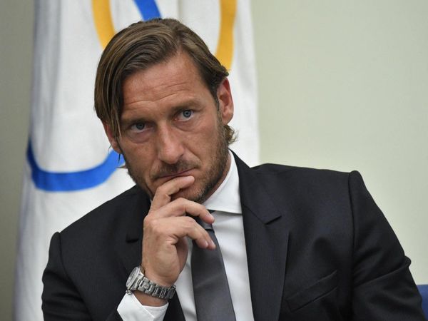 Totti da positivo por coronavirus