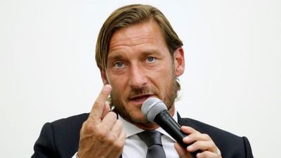 Totti da positivo - Fútbol - ABC Color