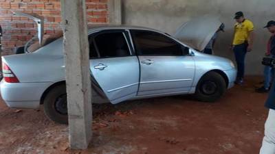 UN POLICÍA RESULTÓ HERIDO EN ATAQUE DE CUATRO ENCAPUCHADOS CON ARMAS LARGAS