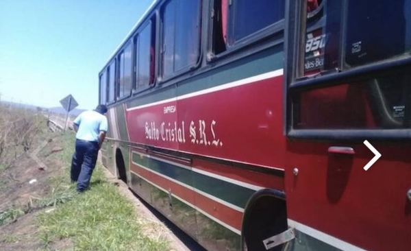 HOY / Colectivo perdió rueda en pleno viaje, Dinatran instruye un sumario a la empresa