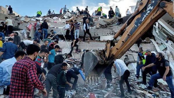 Rescatan a dos niñas entre los escombros tres días después del sismo » Ñanduti