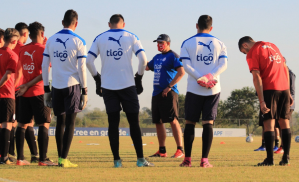 HOY / Albirroja sub 20 inicia segunda semana de labores