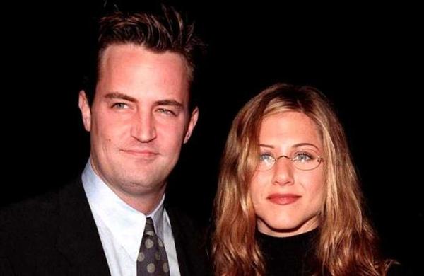 El explosivo libro que revelaría el romance secreto entre Jennifer Aniston y Matthew Perry - C9N