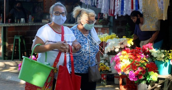 La Nación / Recordar a los difuntos, una antigua tradición que persiste en el tiempo