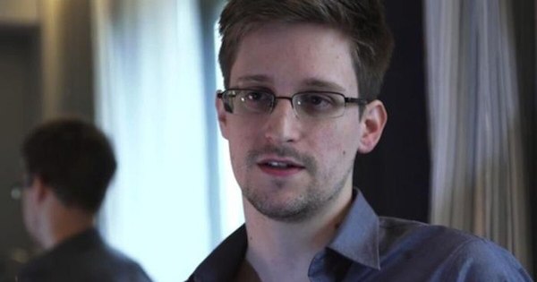 La Nación / Edward Snowden solicita la nacionalidad rusa