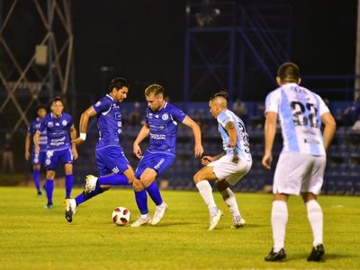 No le alcanzó para quedar como único puntero