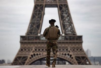 El Gobierno prevé un toque de queda nocturno en París junto al confinamiento - Mundo - ABC Color