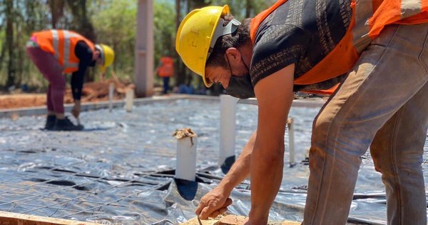 La Nación / Destacan mano de obra 100% paraguaya en trabajos de nuevos pabellones del HNI
