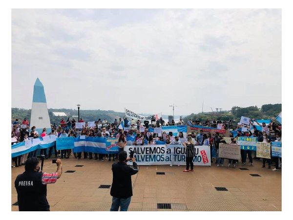 Argentinos también piden apertura de sus fronteras
