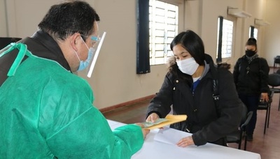 Jóvenes de Ñeembucú recibirán desembolso en concepto de becas universitarias