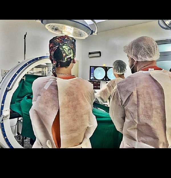 Inédita cirugía se realizó en hospital de Pedro Juan mediante nuevo equipamiento | .::Agencia IP::.