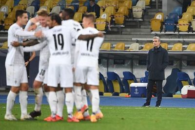 Borussia Mönchengladbach asalta liderato de grupo B - Fútbol - ABC Color