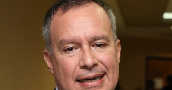 La Nación / El senador liberal Fernando Silva Facetti fue electo como nuevo presidente del JEM
