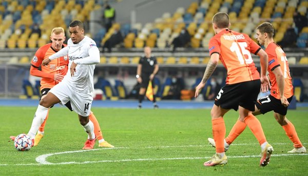 El 'Gladbach' vapuleó al Shakhtar y es líder en el grupo de dos 'poderosos'
