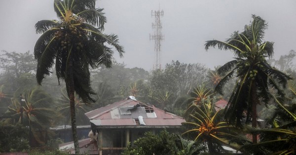 La Nación / Huracán Eta castiga con fuerza al Caribe Norte de Nicaragua