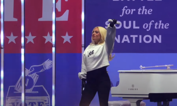Joe Biden cierra su campaña en Pensilvania junto con Lady Gaga