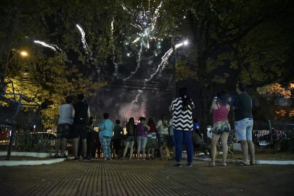 Arreglo de plaza de barrio stronista fue solo coincidencia, dice intendente  - Nacionales - ABC Color