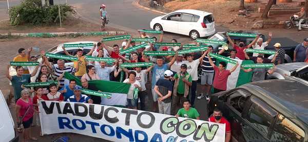 Caaguaceños denuncian llamativos cambios en proyecto de ampliación de ruta 2 · Radio Monumental 1080 AM