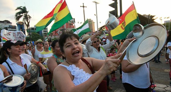 Región boliviana de Santa Cruz declara paro de dos días contra victoria electoral del MAS | .::Agencia IP::.