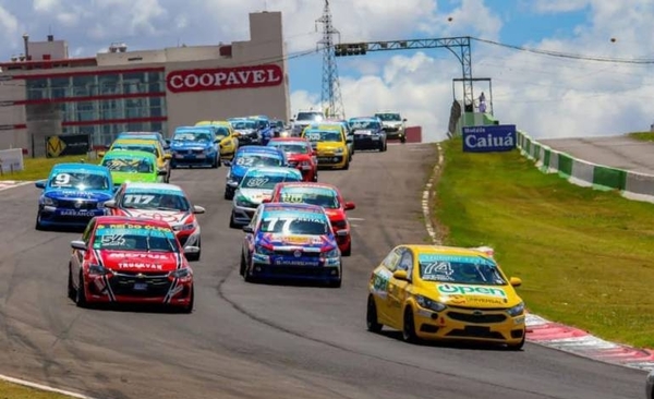 HOY / El Team Paraguay Racing es bicampeón del Cascavel de Oro