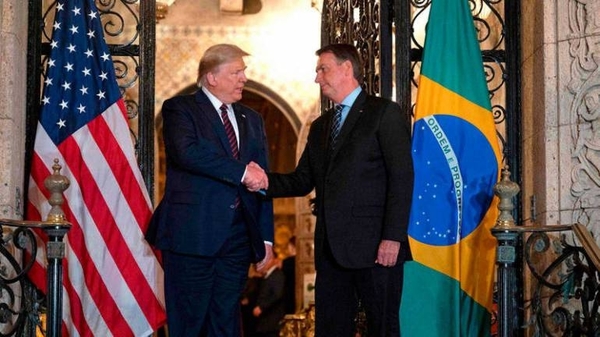 HOY / Bolsonaro reitera su apoyo a Trump y espera que sea reelegido