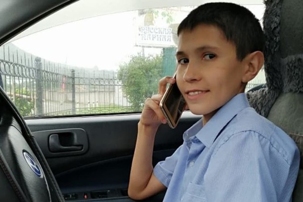 La impactante historia de un hombre que tendría 32 años pero parece un adolescente » Ñanduti